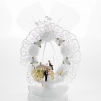 2 pcs bridal couple attachments with gold carriage plastic