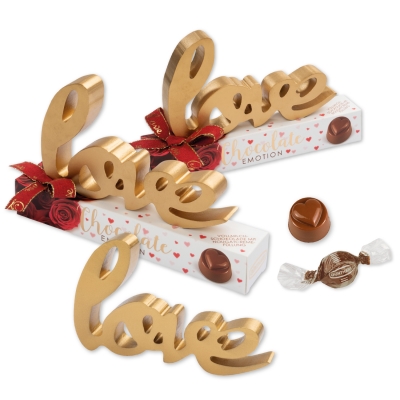 10 Pcs. Wooden ornament  love  on box 